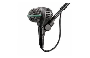 AKG D112